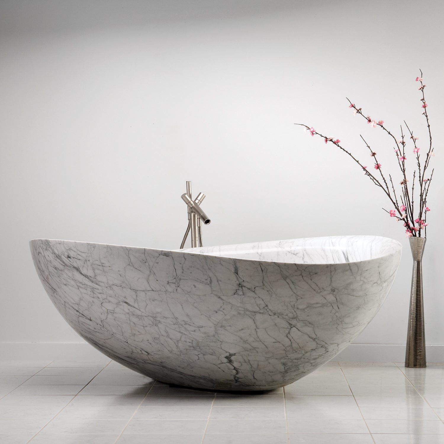 Custom Design Handmade Natural Stone Japanese Ofuro Soaking Bathtub