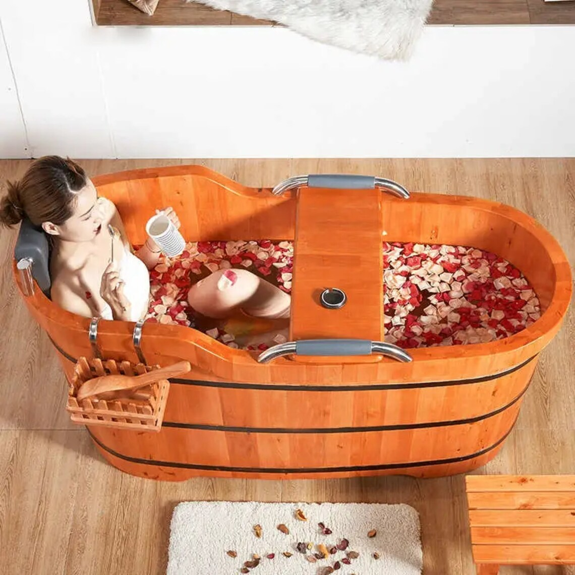 High Quality Wooden Soaking Bathtub