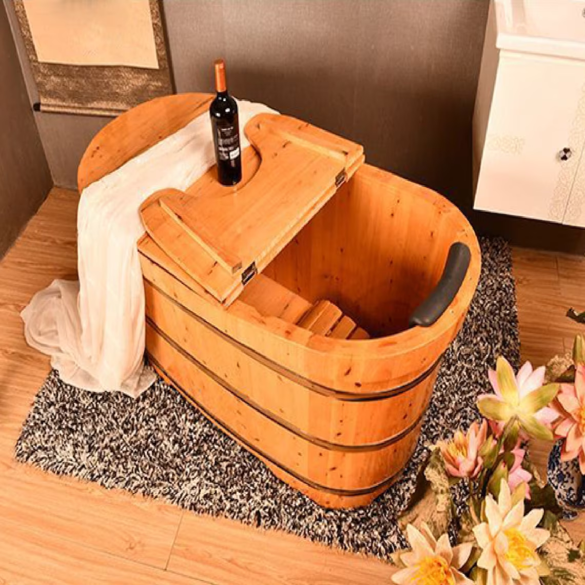 Handmade Cedar Wooden Bathtub • High Quality