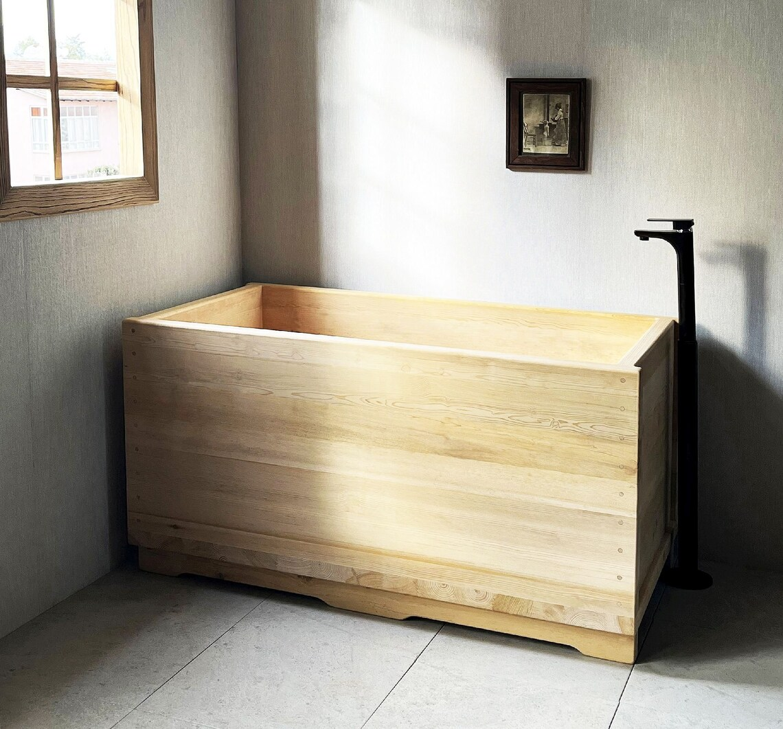 Cedar Tub Ofuro Wooden Soaking Bathtub Customizable